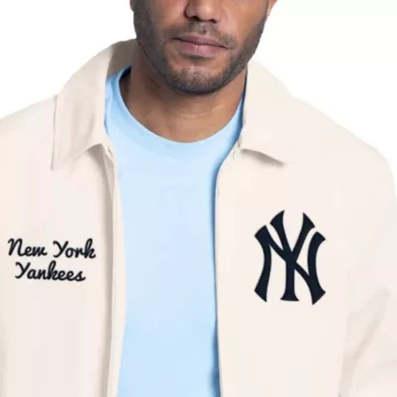MLB New York Yankees Franchise Lightweight Full-Zip Jacket
