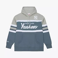 MLB New York Yankees Cooperstown Collection Thunderstorm Head Coach Hoodie