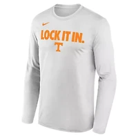 NCAA Nike Tennessee Volunteers 2026 On-Court Bench Long Sleeve T-Shirt