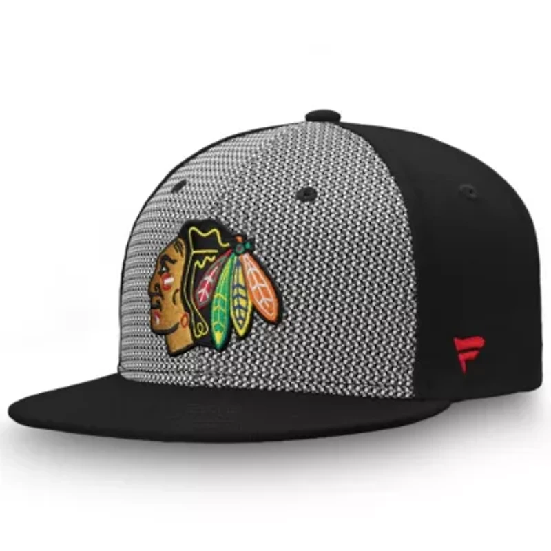 NHL Fanatics Gray/Black Chicago Blackhawks Versalux Fitted Hat