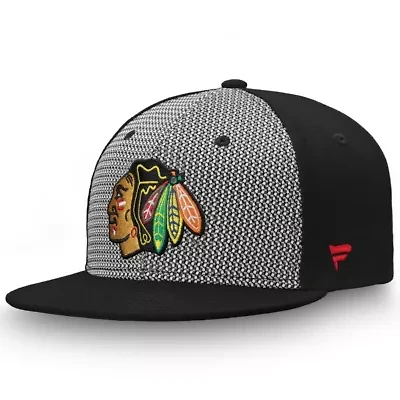 NHL Fanatics Gray/Black Chicago Blackhawks Versalux Fitted Hat