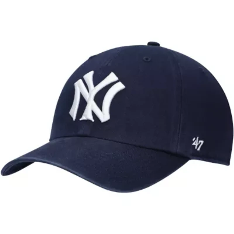 MLB New York Yankees Logo Cooperstown Collection Clean Up Adjustable Hat