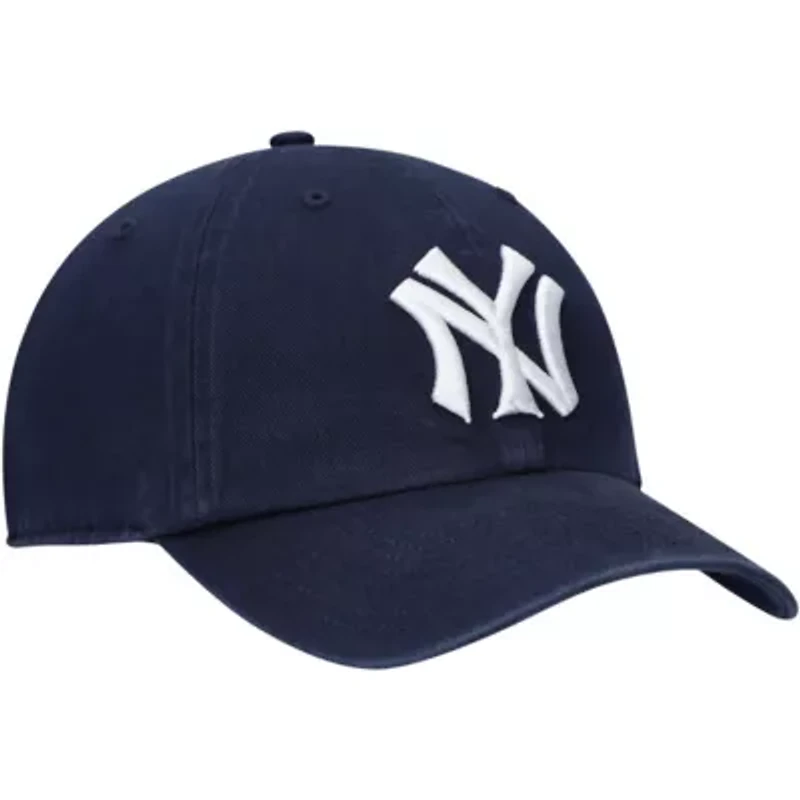 MLB New York Yankees Logo Cooperstown Collection Clean Up Adjustable Hat