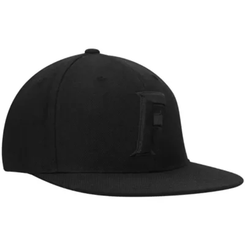 NCAA Florida Gators On Fitted Hat