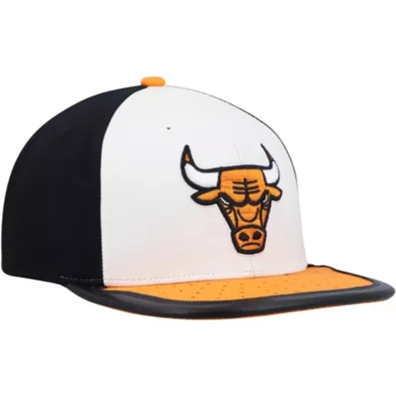 NBA White/Orange Chicago Bulls Day One Snapback Hat