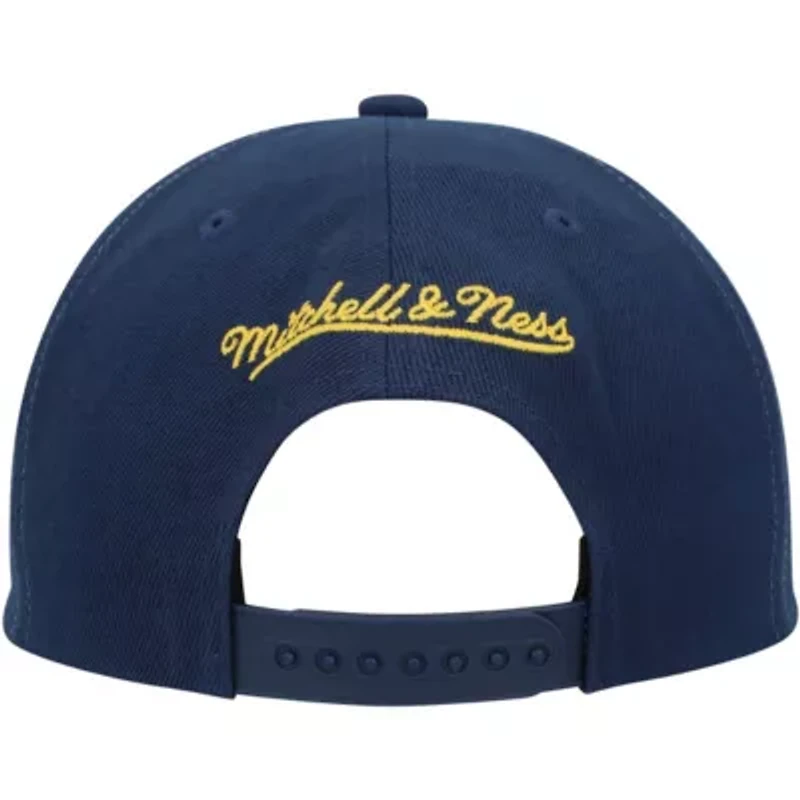 NCAA Gold/Navy Marquette Golden Eagles Sharktooth Snapback Hat