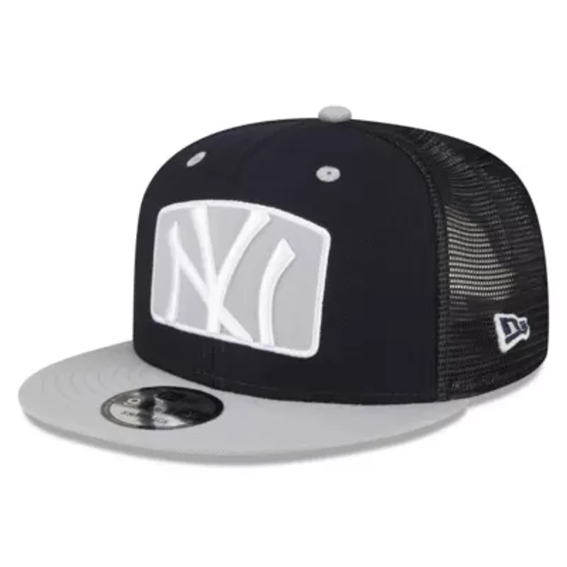 MLB New York Yankees Logo Zoom Trucker 9FIFTY Snapback Hat