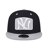 MLB New York Yankees Logo Zoom Trucker 9FIFTY Snapback Hat