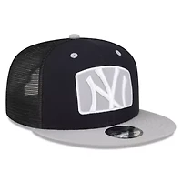 MLB New York Yankees Logo Zoom Trucker 9FIFTY Snapback Hat