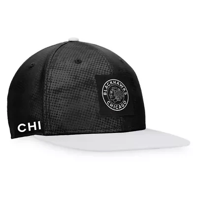 NHL Fanatics Black/White Chicago Blackhawks Authentic Pro Alternate Logo Snapback Hat