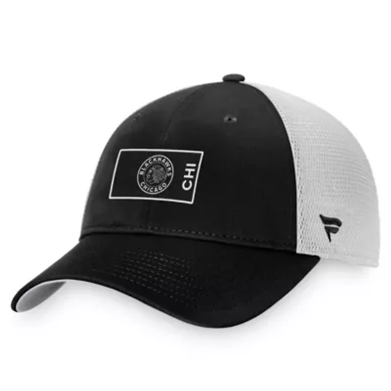 NHL Fanatics Black/White Chicago Blackhawks Authentic Pro Trucker Snapback Hat