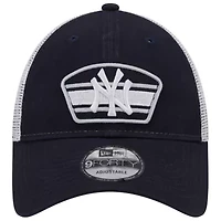 MLB Navy/White New York Yankees Logo Patch 9FORTY Trucker Snapback Hat
