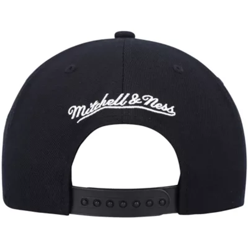 NBA Milwaukee Bucks Hardwood Classics Script 2.0 Snapback Hat