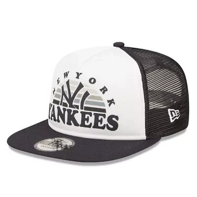MLB White/Navy New York Yankees Gradient Golfer 9FIFTY Snapback Hat