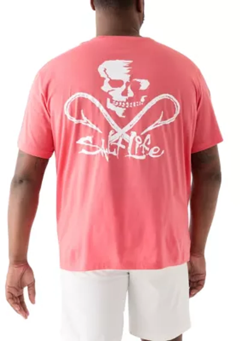 Men's Big Skull and Hooks Graphic T-Shirt