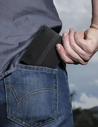 Cloudy billfold