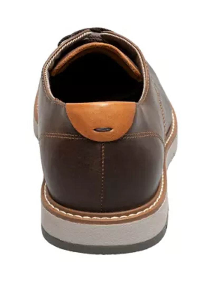 Vibe Plain Toe Oxfords
