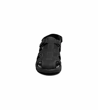 Laguna Closed Toe Fisherman Sandal