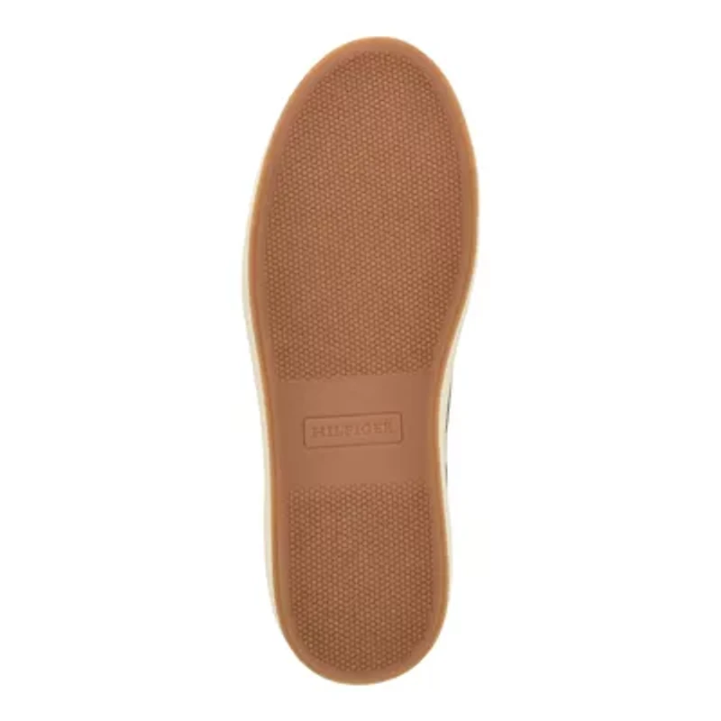 Idris Low Top Casual Sneakers