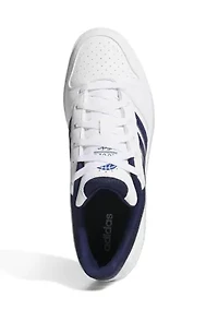 Hoops Classic Sneakers