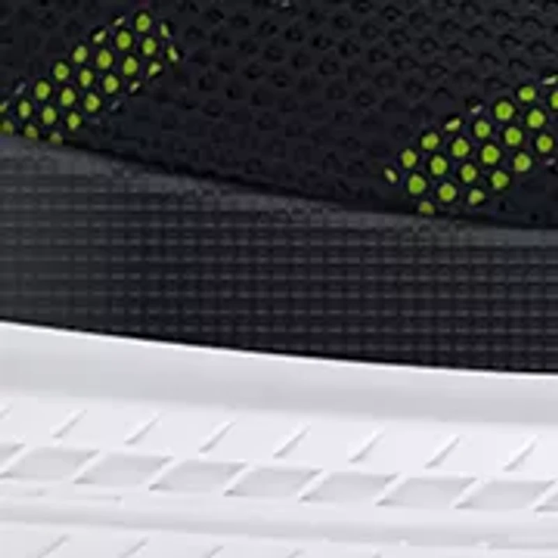 Men's Charged Assert 10 Sneakers