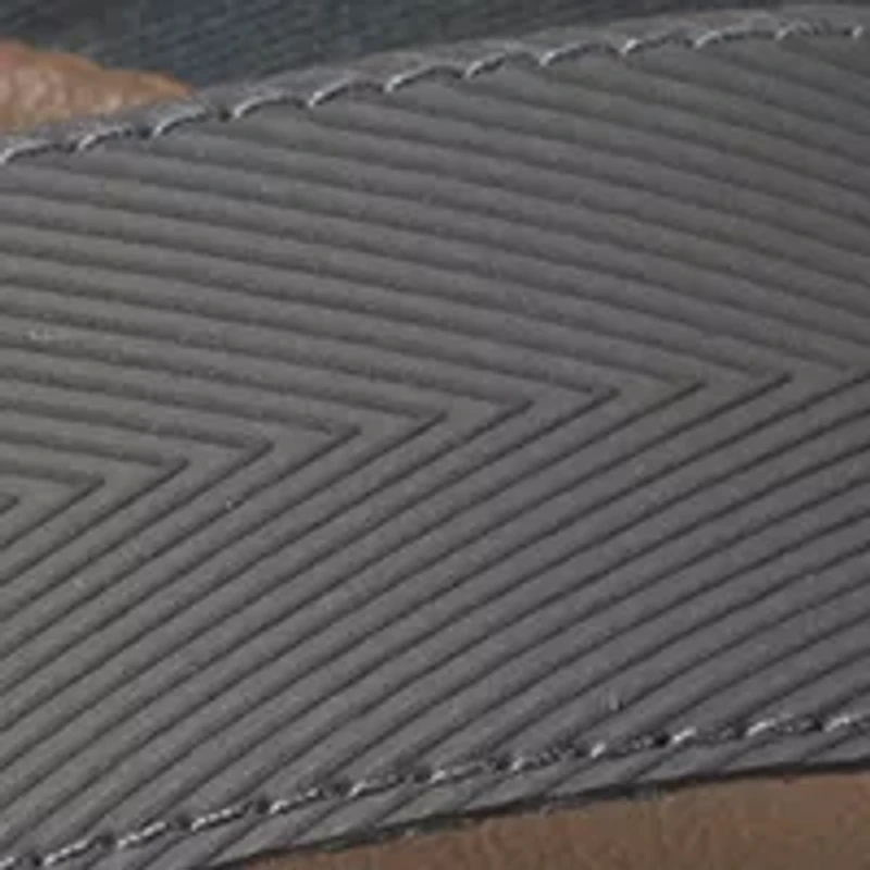 The Raglan Flip Flop Sandals