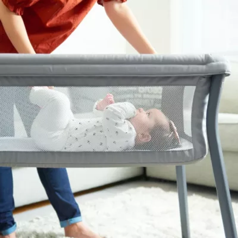 LullaGo Anywhere Portable Bassinet Sandstone
