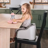 Cinch Booster Seat Mocha