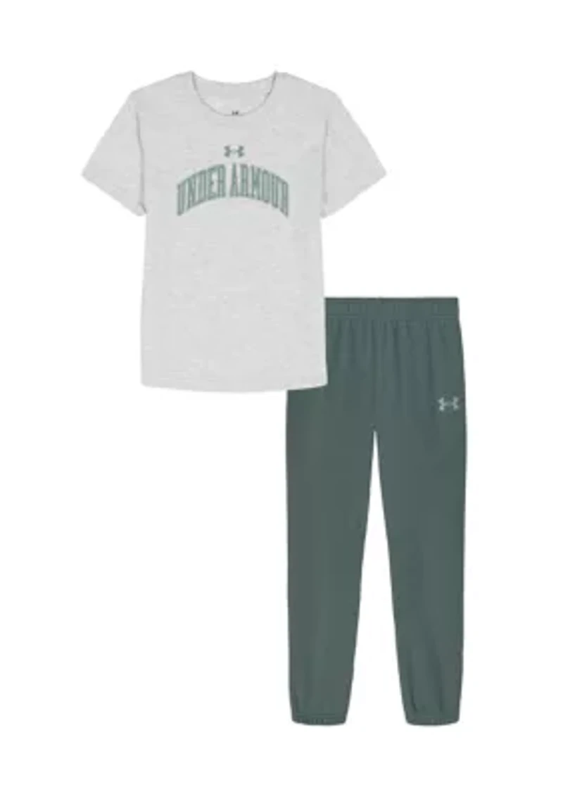 Boys 4-7 Short Sleeve Logo Graphic T-Shirt and Jogger Set