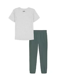 Boys 4-7 Short Sleeve Logo Graphic T-Shirt and Jogger Set