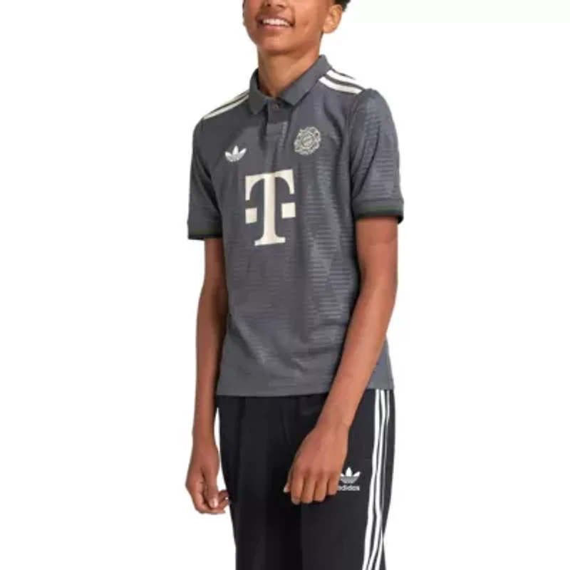 Bundesliga Bayern Munich 2024/25 Wiesn Replica Jersey
