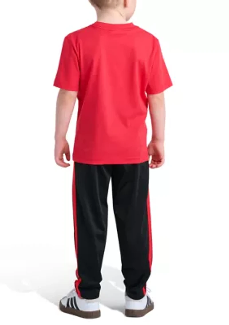 Boys 4-7 2-Piece Short Sleeve Graphic Shirt & Jogger Pant Set