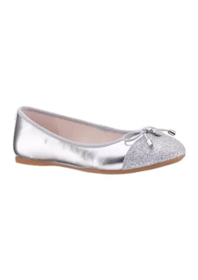 Kamryn Flats