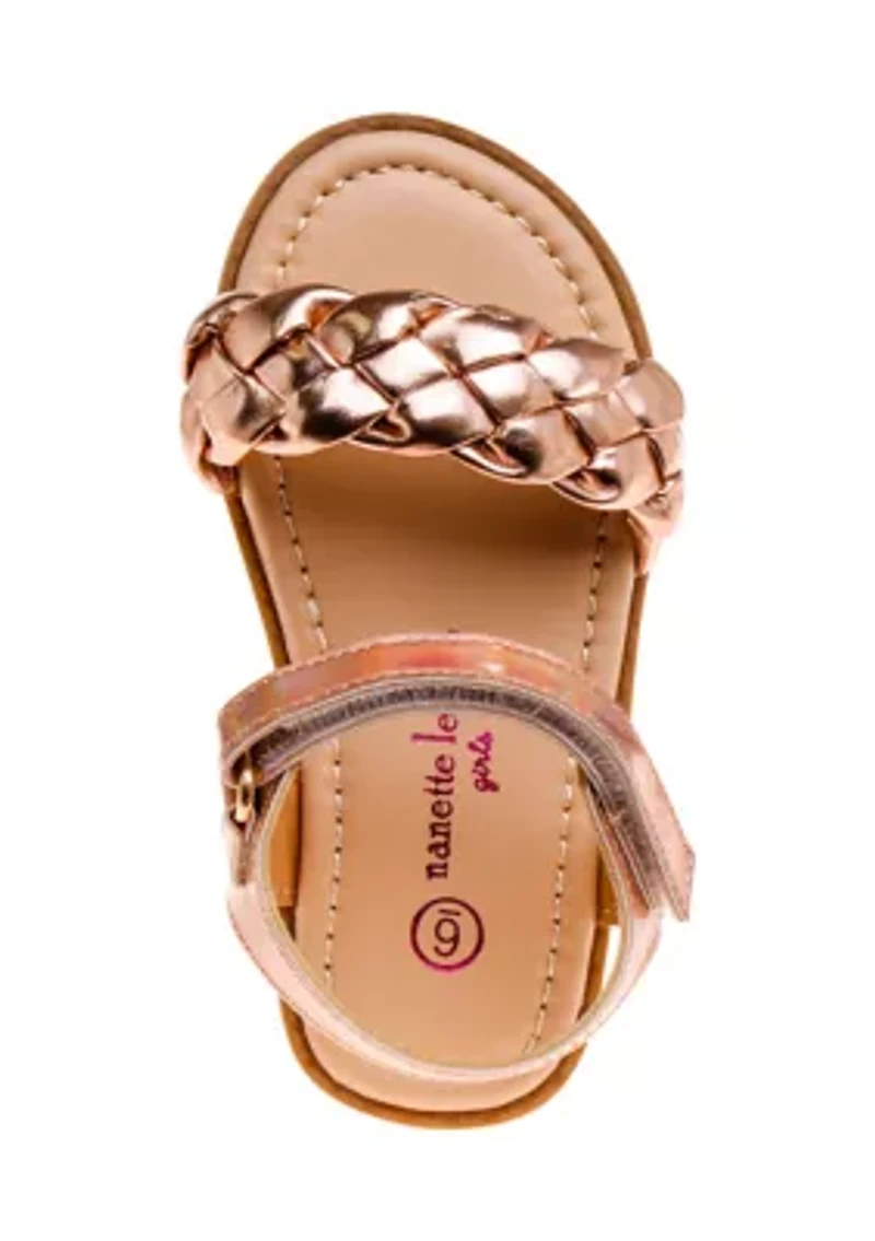 Girl Toddler Sandals with buckle. Its strong sole will last your kid for months of activity