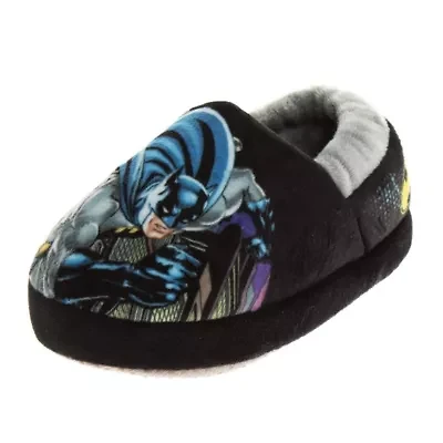 Warner Brothers Batman Boys Dual Sizes Slippers. (Toddler/Little Kids)