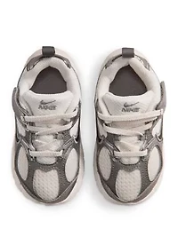 Little Kid V5 RNR Sneakers