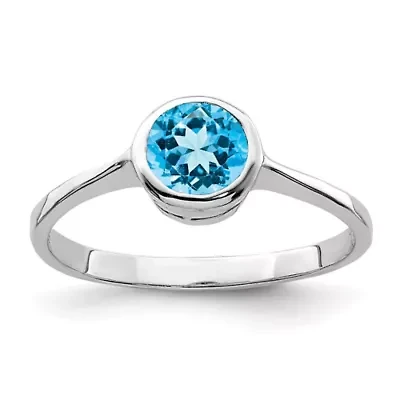 1.01 ct. t.w. Blue Topaz Ring Rhodium-plated Sterling Silver