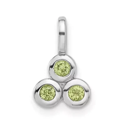 1/5 ct. t.w. Peridot Pendant in Rhodium-plated Sterling Silver