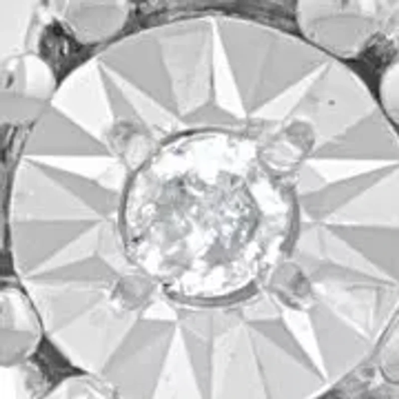 1/10 ct. t.w. Diamond Cross Pendant in Sterling Silver