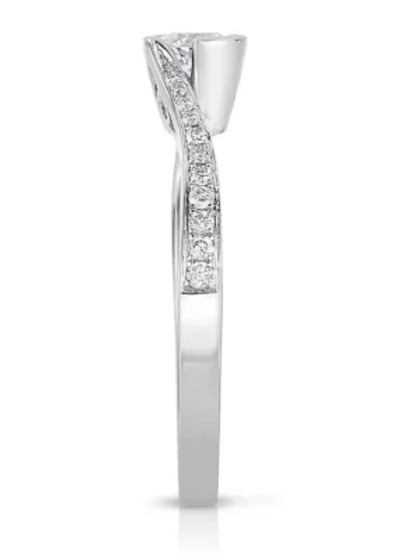 1/4 C.T.T.W Diamond 10Kt Gold Engagement Ring