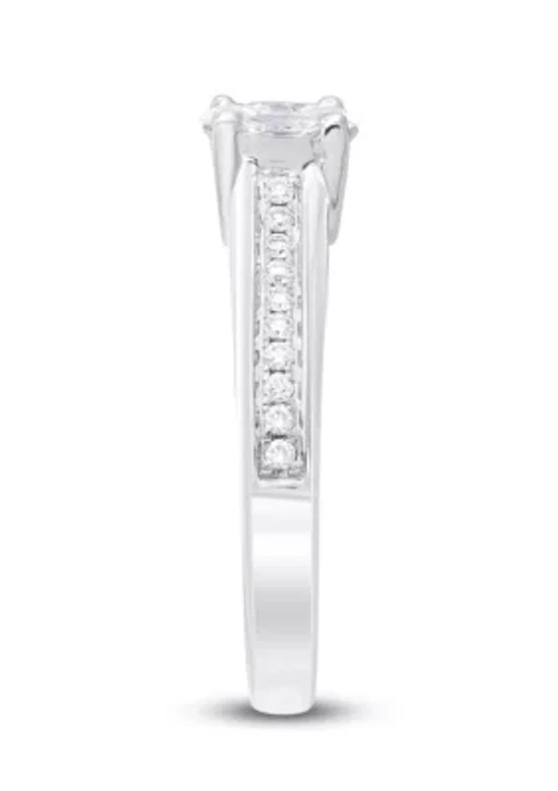 1/2 C.T.T.W Diamond 14Kt Gold Engagement Ring