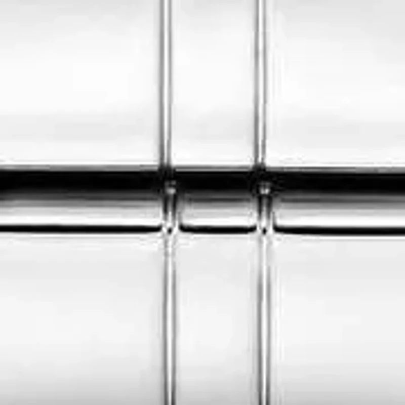 Caravelle Mens Classic Silver-Tone Bracelet Watch 42mm