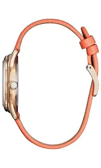 Women's Disney Minnie Mouse Strap Watch 36mm