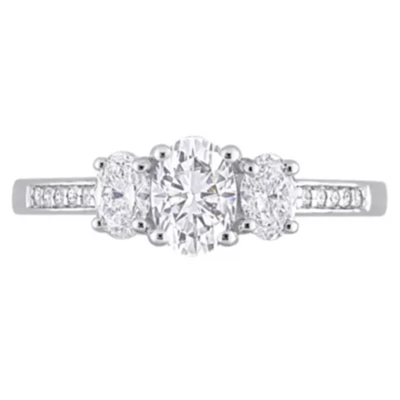 1 ct. t.w. Diamond 3-Stone Engagement Ring Platinum