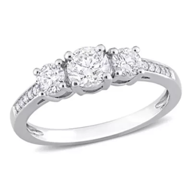 1 ct. t.w. Diamond 3-Stone Engagement Ring Platinum
