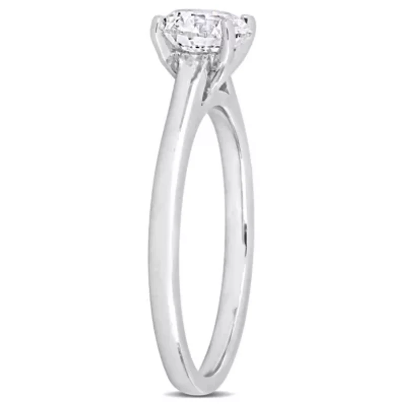 1 ct. t.w. Diamond Solitaire Engagement Ring Platinum