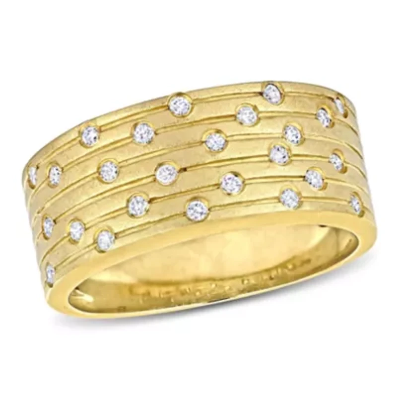 1/4 ct. t.w. Diamond Studded Brushed Ring 14K Yellow Gold