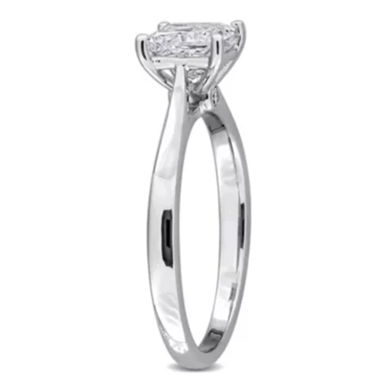 Princess & Round Lab Grown Diamond Solitaire Engagement Ring