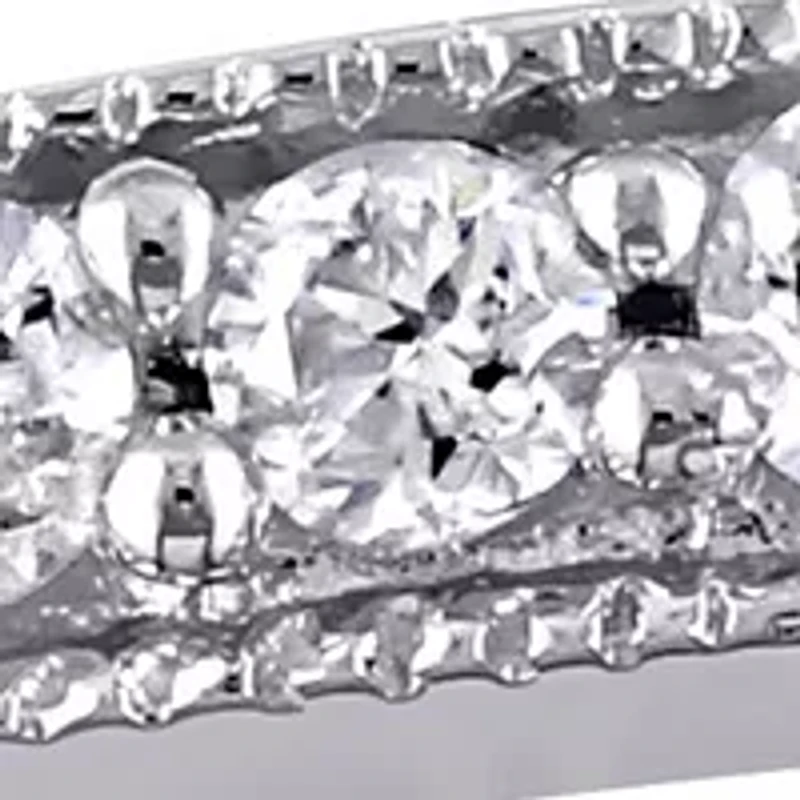 1/10 ct. t.w. Diamond Wedding Band 10K White Gold