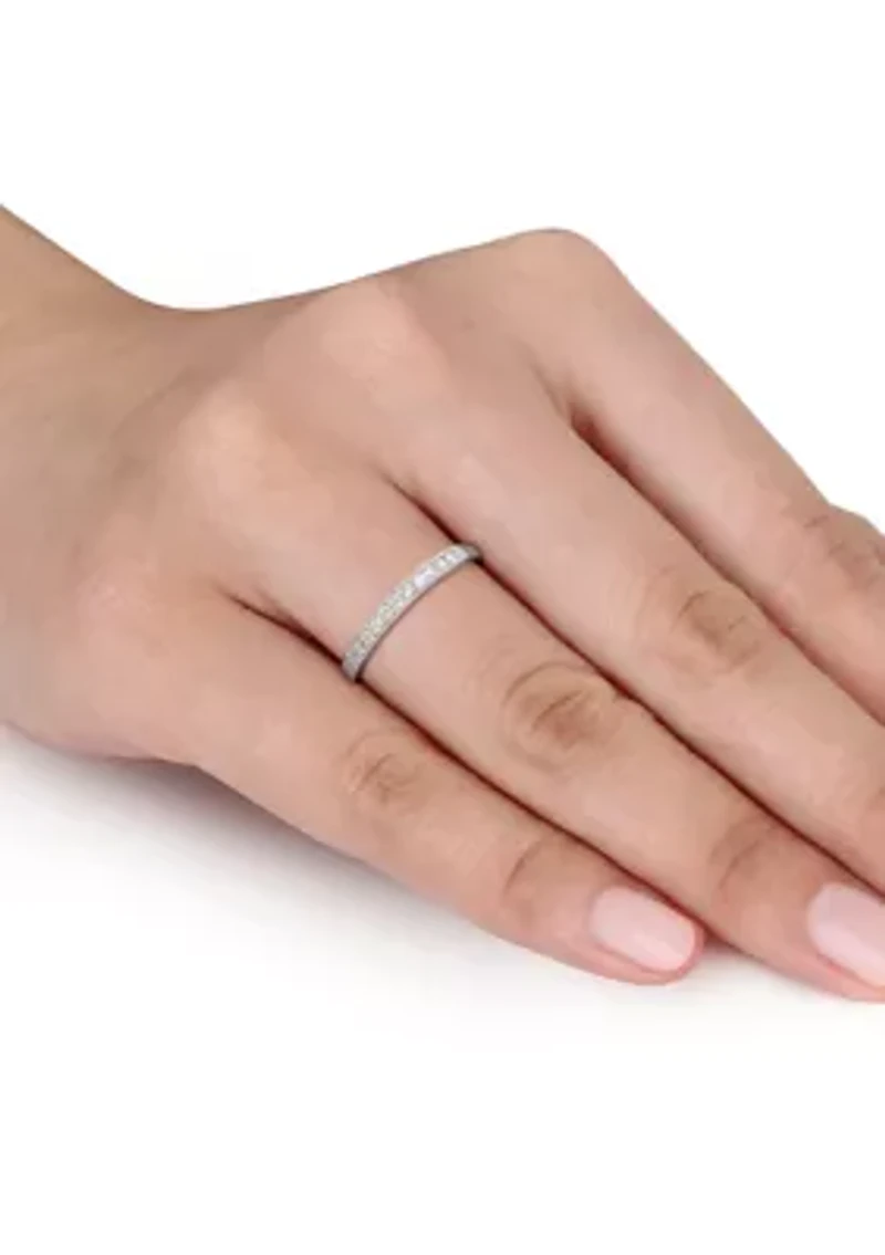 1/10 ct. t.w. Diamond Wedding Band 10K White Gold